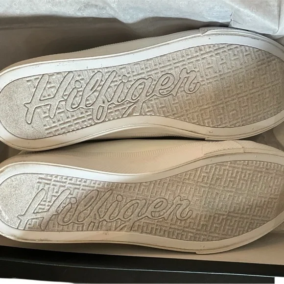 Tommy Hilfiger White Sneakers with Gold Accents - Picture 2 of 5